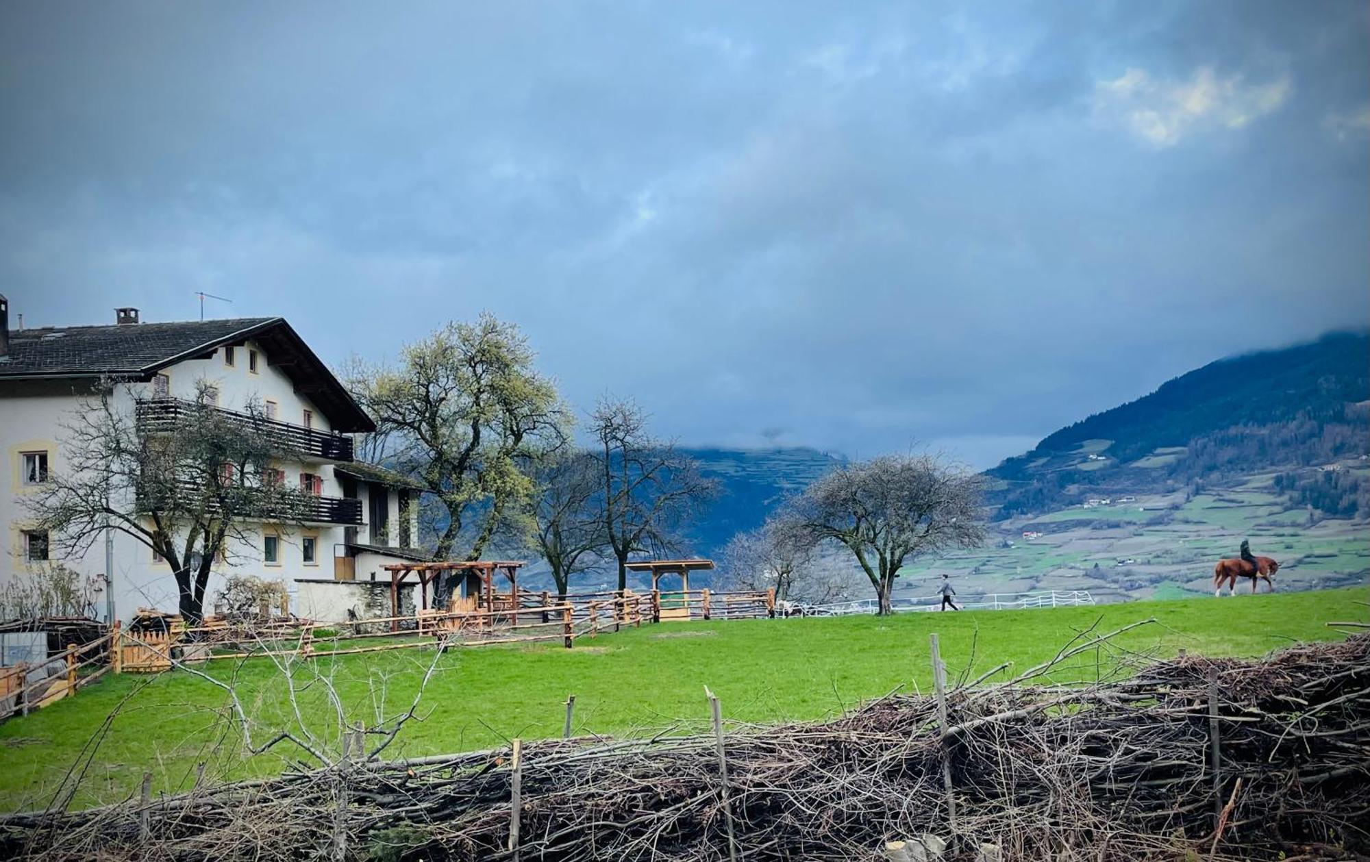 Plasur - Apartement Bella Vista Montechiaro Lichtenberg Eksteriør billede